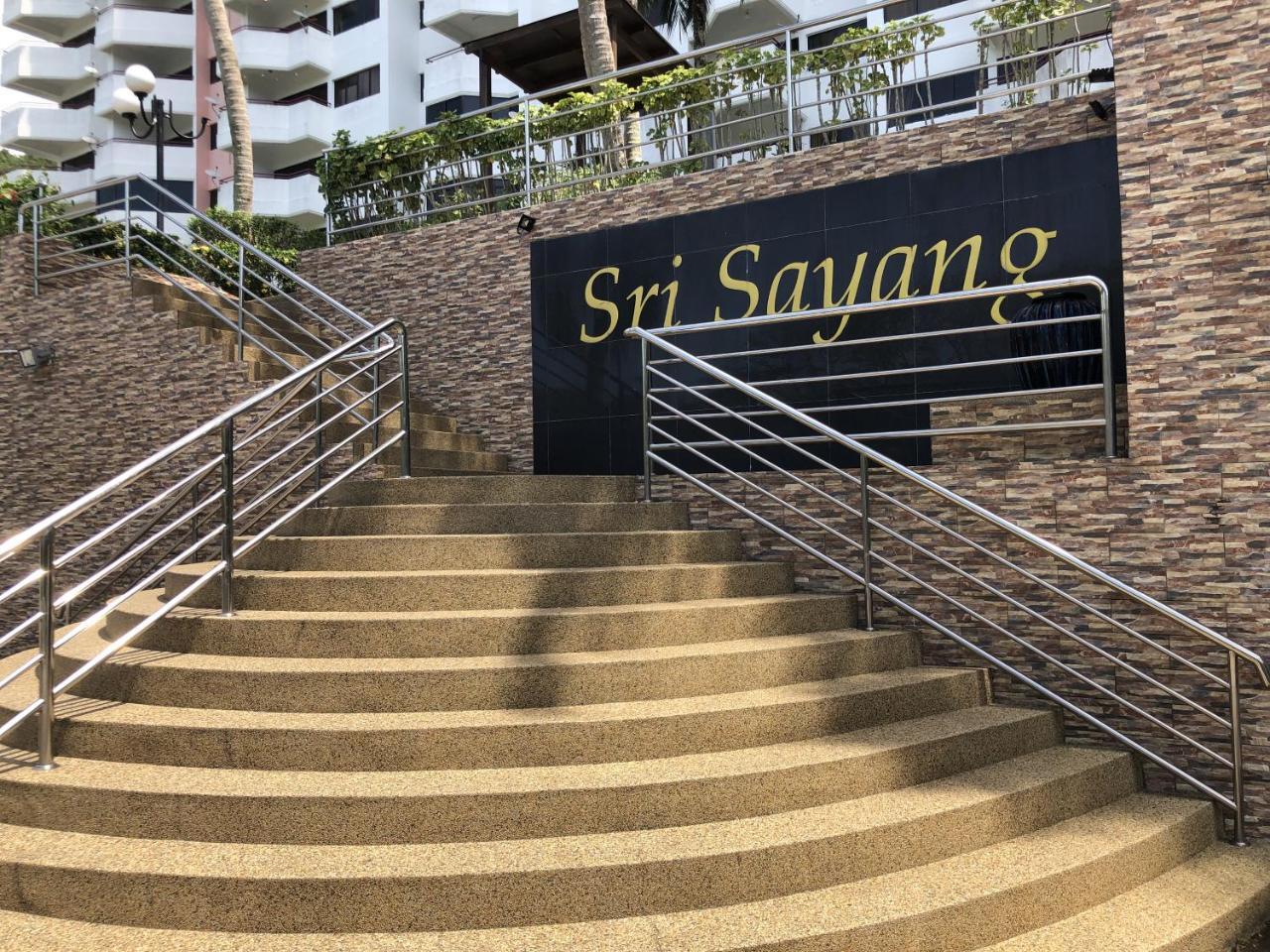 Susie'S Resort Seaview Suites At Sri Sayang Batu Feringgi Dış mekan fotoğraf